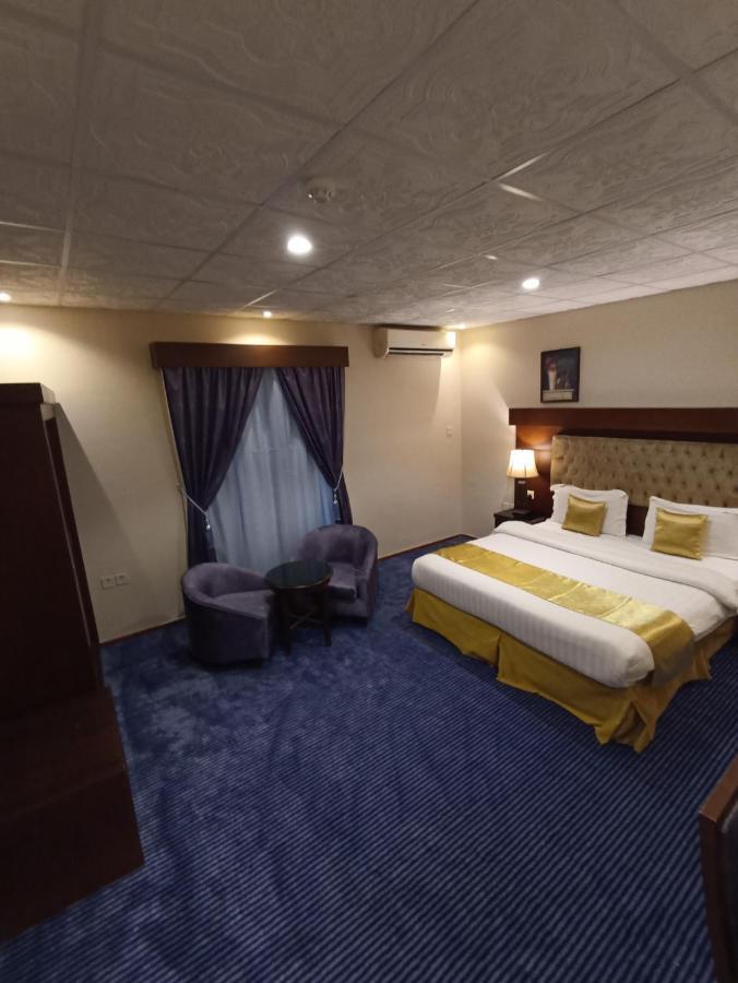 Saryet Al Hamra Hotel Apartments Jeddah Bagian luar foto