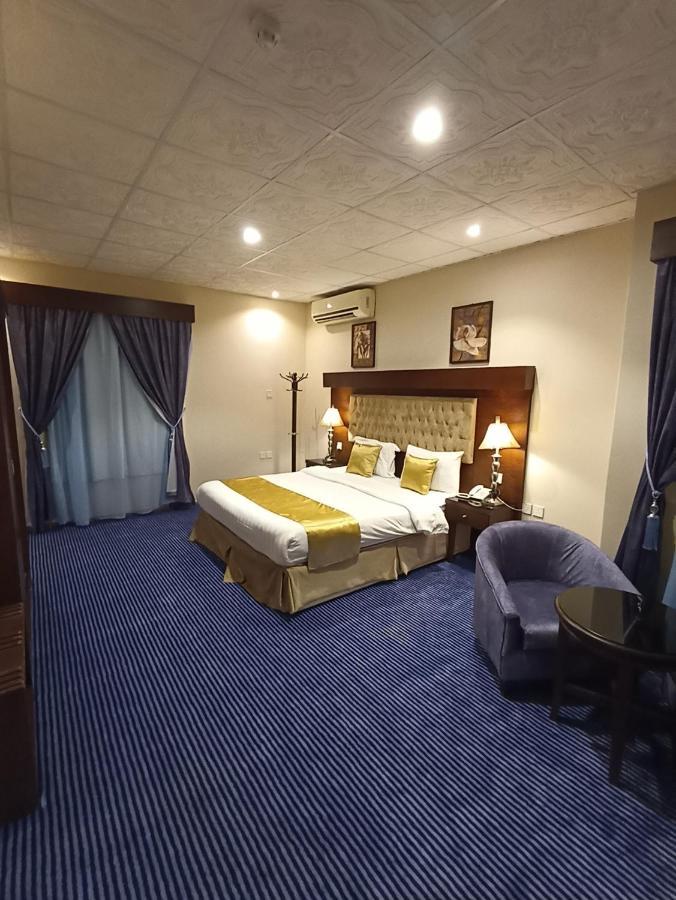 Saryet Al Hamra Hotel Apartments Jeddah Bagian luar foto