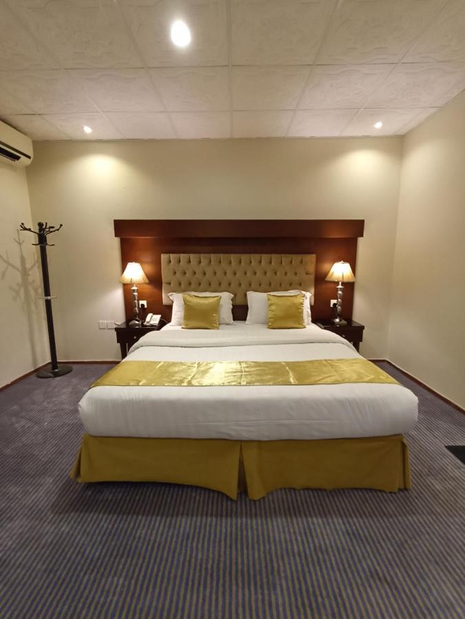 Saryet Al Hamra Hotel Apartments Jeddah Bagian luar foto